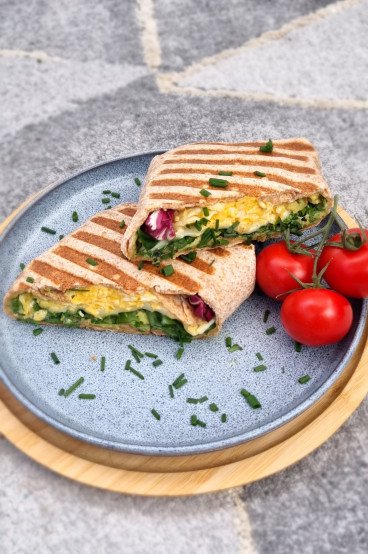Zapečená tortilla s avokádom