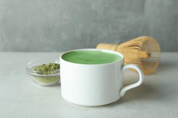 Ošiaľ menom Matcha: Zelený zázrak pre zdravie, energiu a chudnutie | Schudni s DaVe