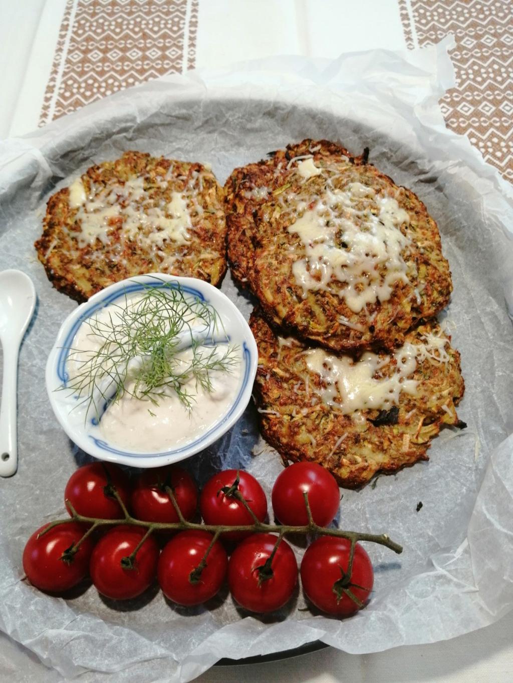 Cuketové placky s mozzarellou