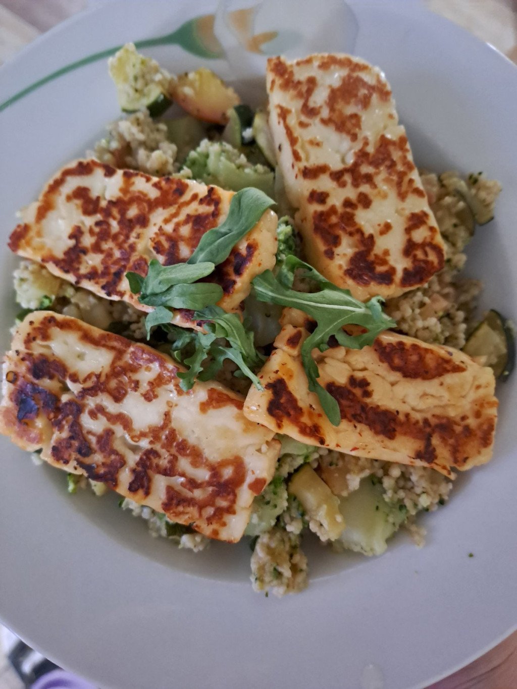 Bulgur s halloumi